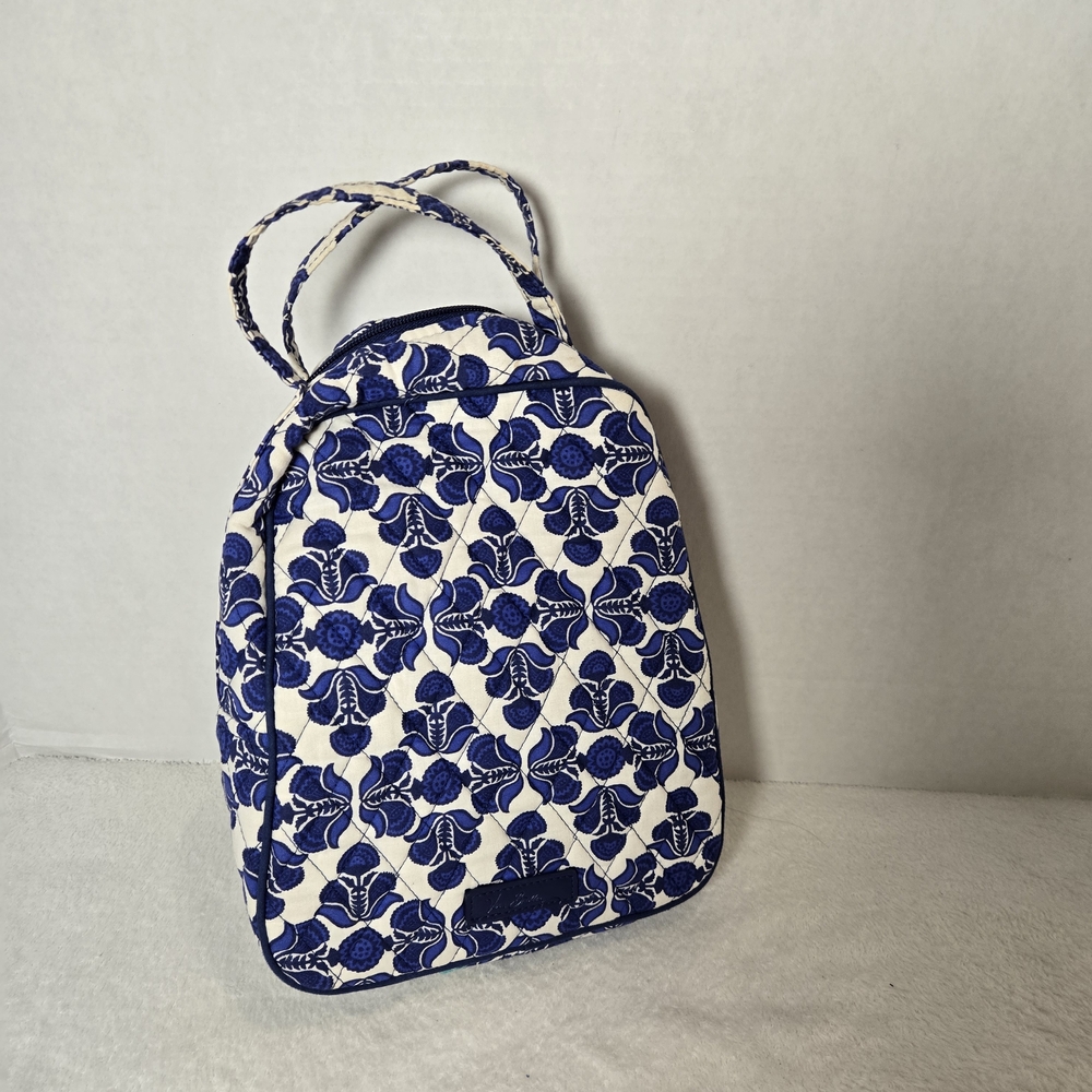 Vera Bradley Blue and Cream Floral Lunch Bag